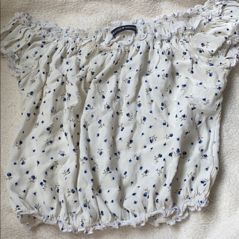 Brandy Melville lettuce top